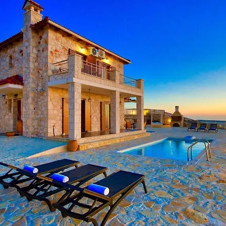 Villa Traditional Ii